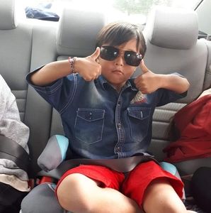 Meet your Posher, Dewaayu